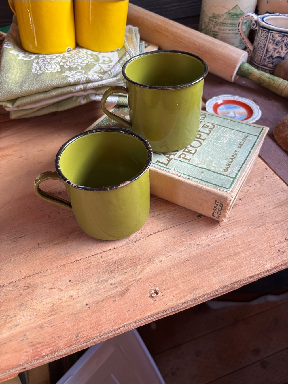 Vintage Olive Green Enamel Coffee Mugs - Set of 2
